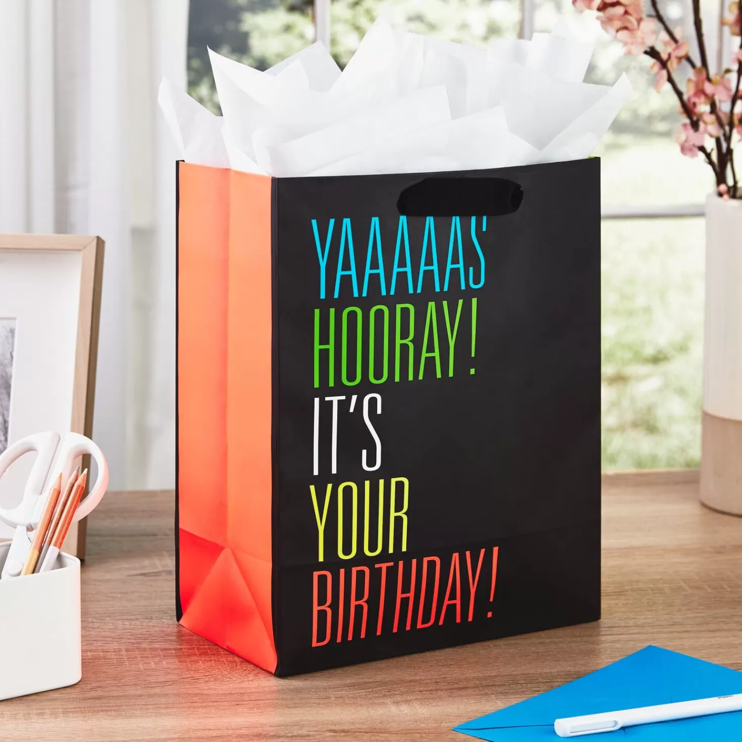 Birthday>Hallmark 13" Yaaaaas Hooray Birthday Gift Bag