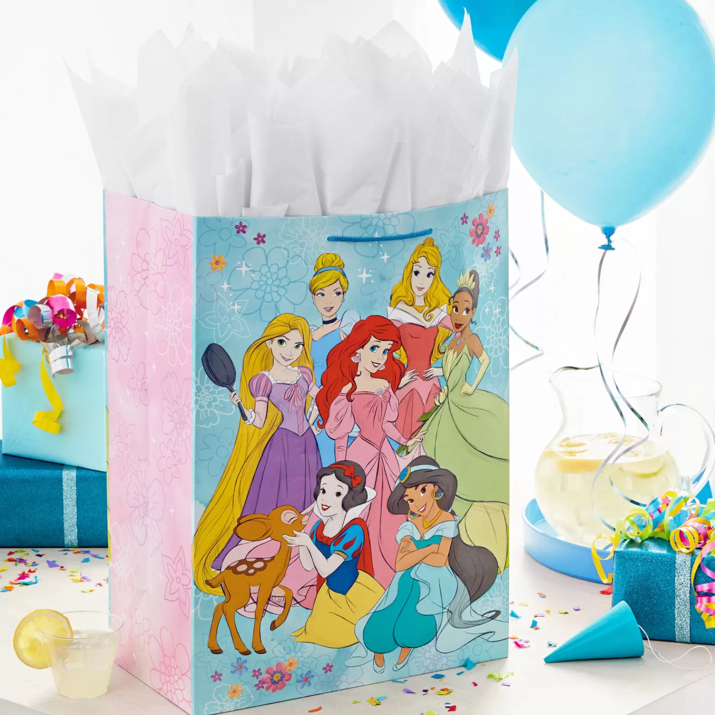 Birthday>Hallmark 20" Disney Princesses On Aqua Jumbo Gift Bag