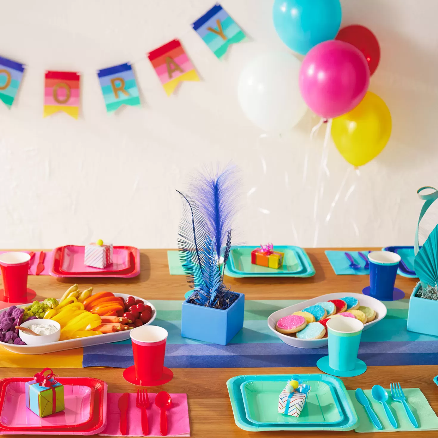 Birthday>Hallmark Color Pop 96-Piece Tableware Basics Party Kit, Sea Green And Aqua