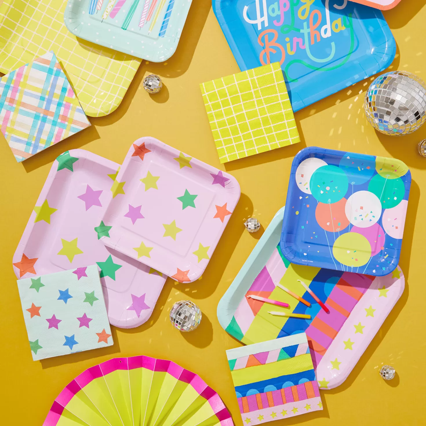 Birthday>Hallmark Colorful Stars On Pink Square Dinner Plates, Set Of 8