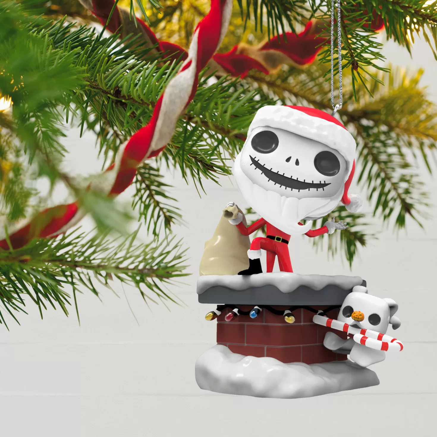 Halloween (10/31)>Hallmark Disney Tim Burton's The Nightmare Before Christmas Jack Skellington And Zero Funko Pop!® Ornament