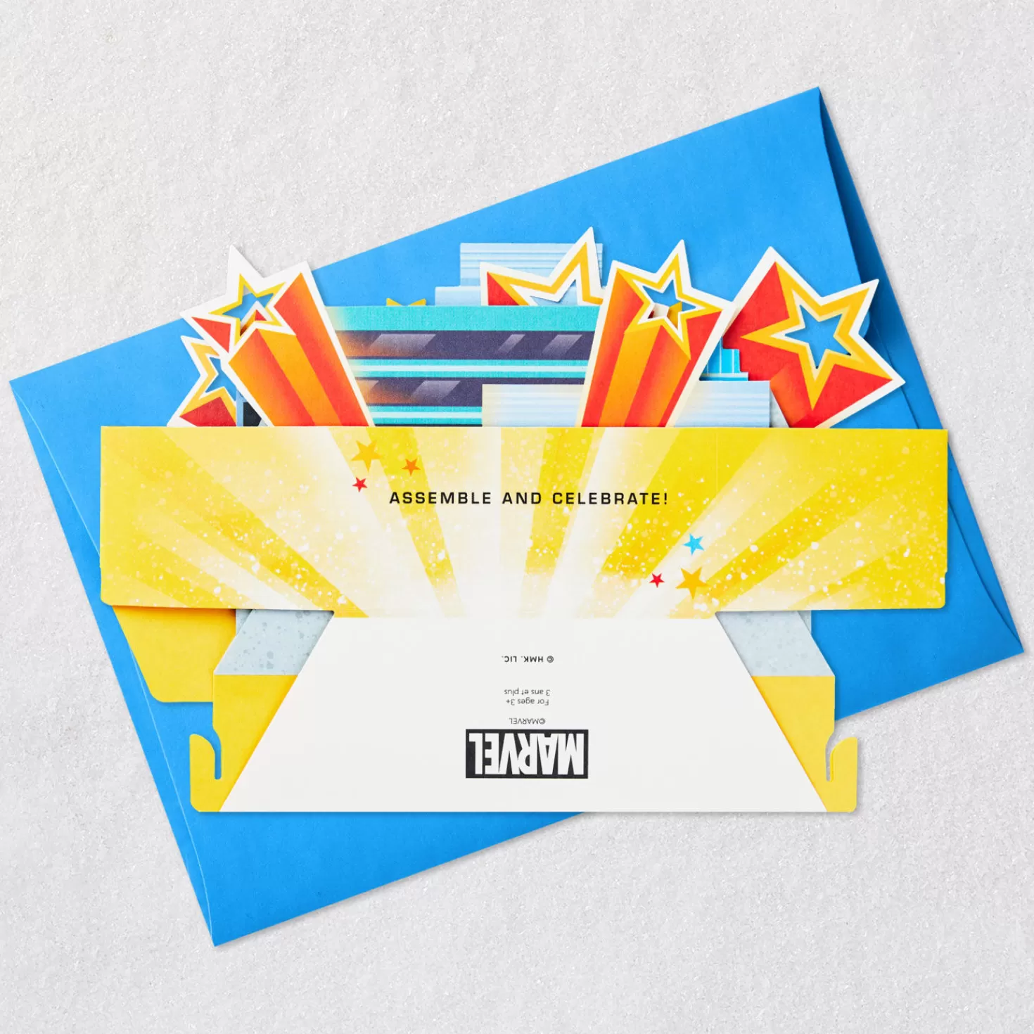 Outlet Marvel Avengers Assemble And Celebrate 3D Pop-Up Card With Playset Graduation